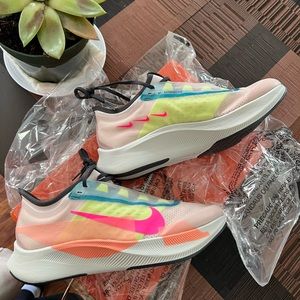 Nike WMNS ZOOM FLY 3 PRM running shoes — 2nd pair NEW/UNUSED